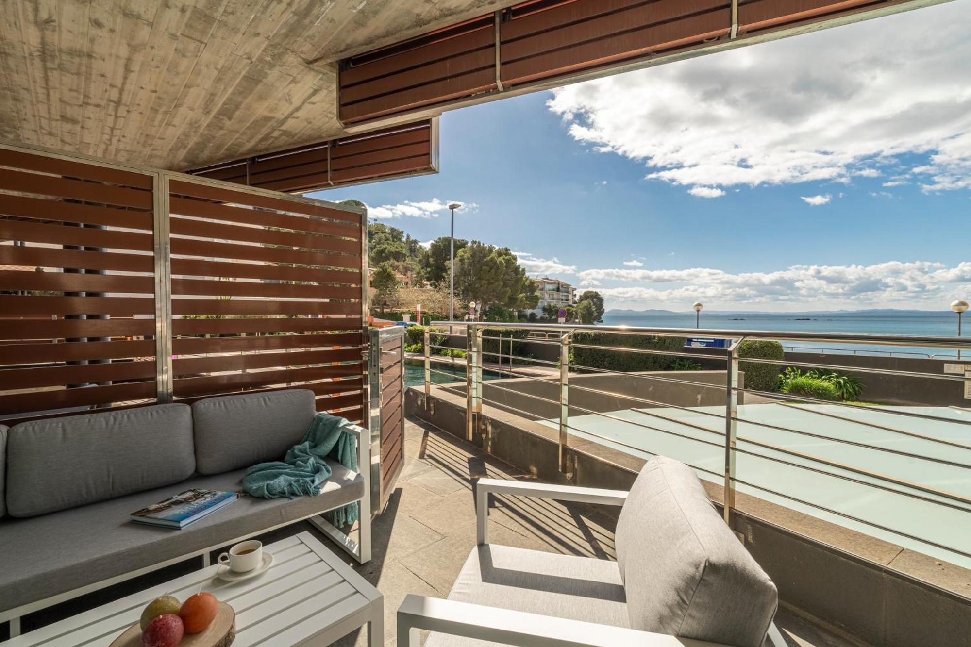 Apartamento Con Gran Terraza Delante Del Mar Росес Екстериор снимка