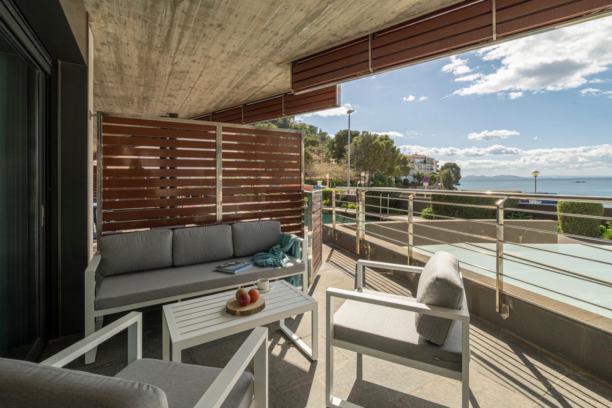 Apartamento Con Gran Terraza Delante Del Mar Росес Екстериор снимка