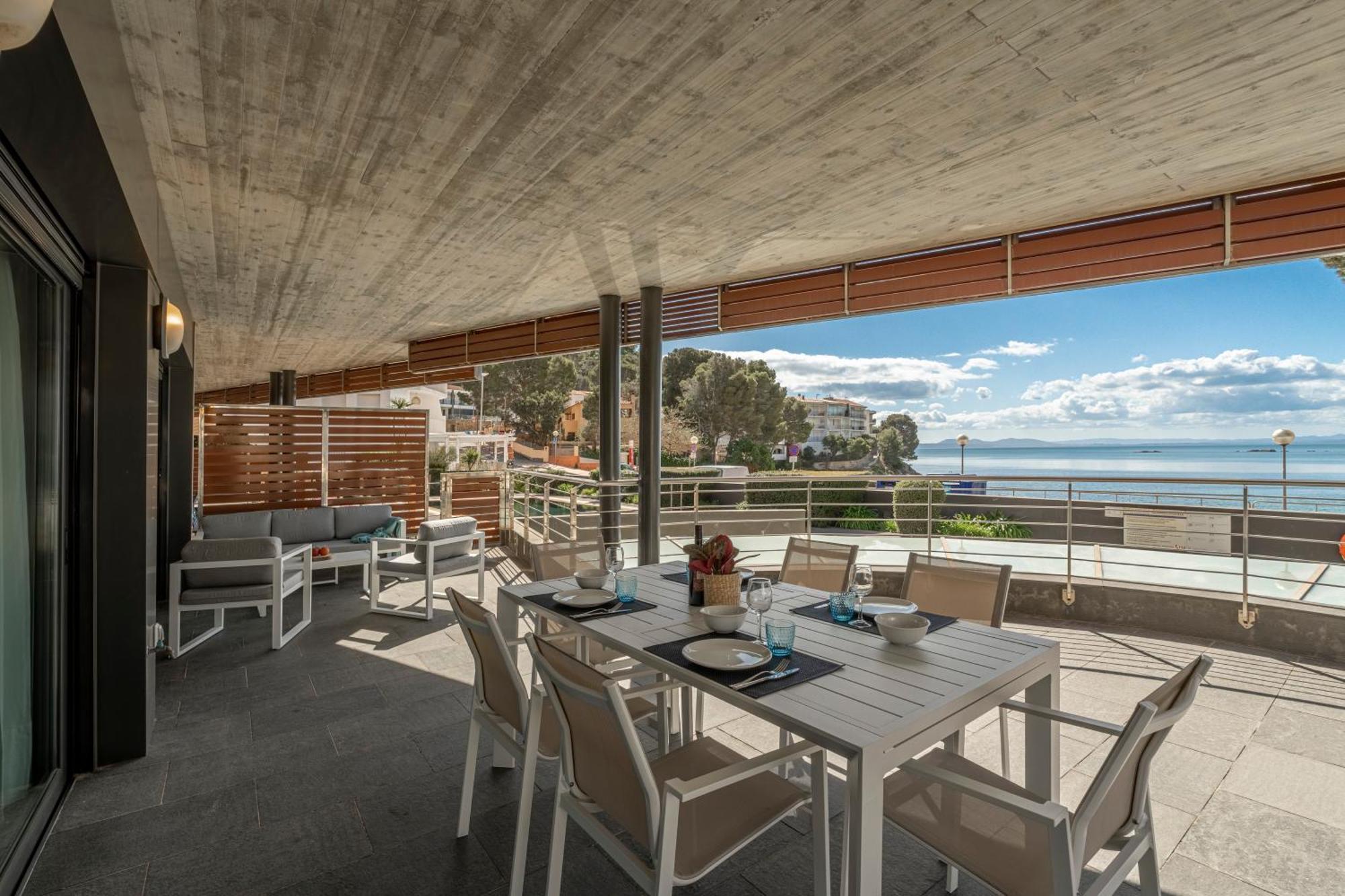 Apartamento Con Gran Terraza Delante Del Mar Росес Екстериор снимка